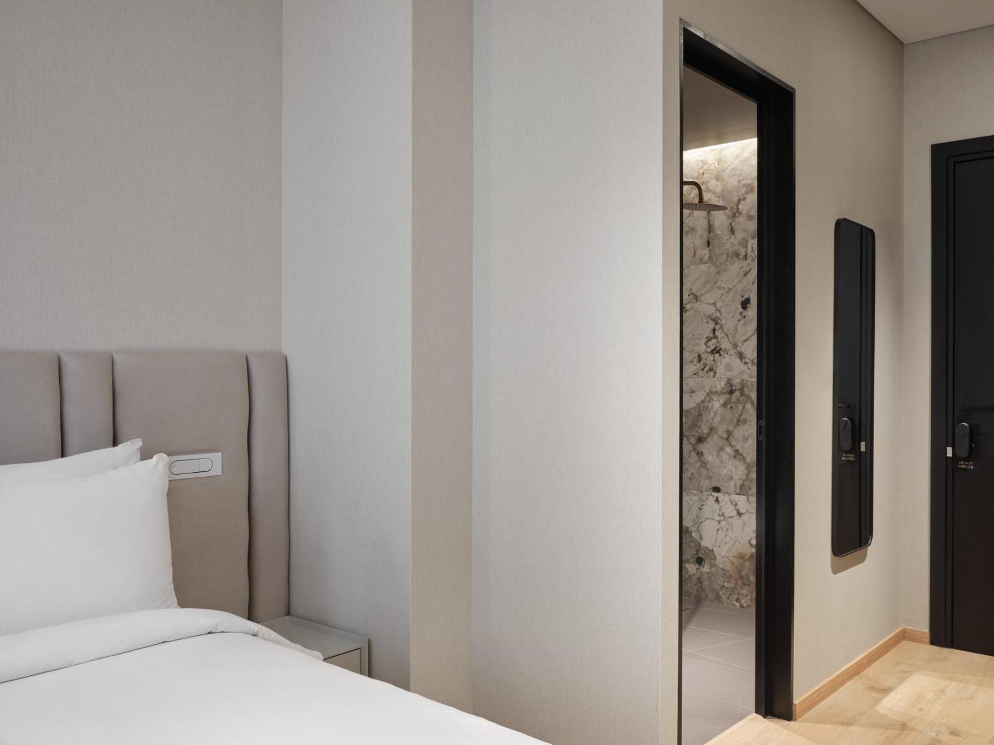 Nur Outline Aparthotel *